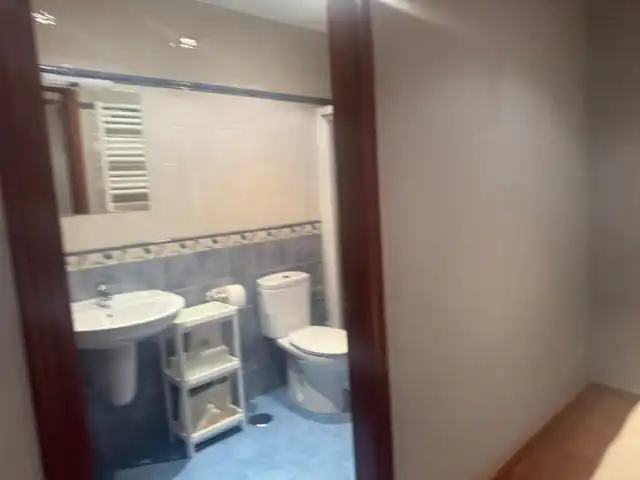 Bany de Casa o xalet en venda en Castropol amb Calefacció, Jardí privat i Parquet