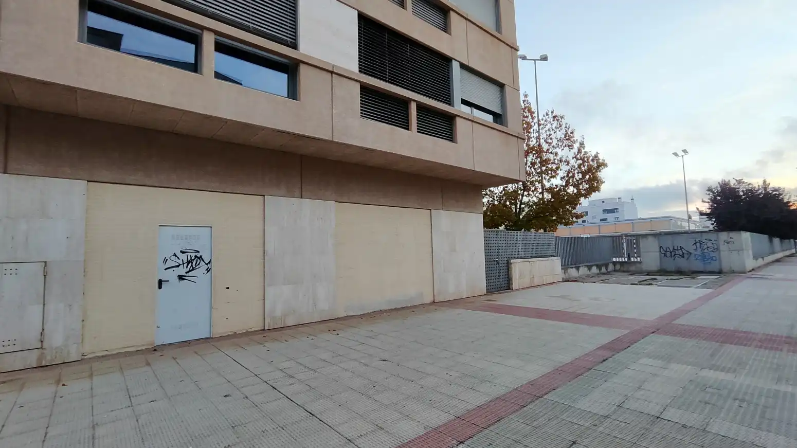 Business premises to rent in Logroño - Avenida del Moncalvillo Entrada por Nestares 1
