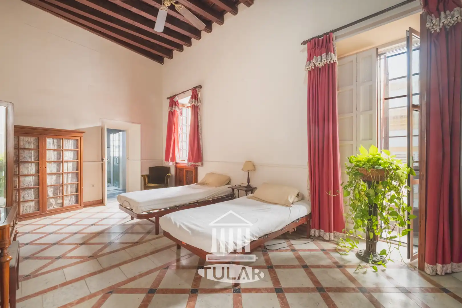 Houses for sale in El Puerto de Santa María  with Air Conditioner and Terrace