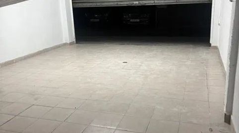 Foto 4 de Garaje de alquiler en Avenida Hermanos Menéndez Pidal, 4, Llamaquique, Oviedo