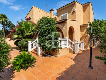 Casa amb piscina en venda a El Carme - Sant Agustí - Bonavista