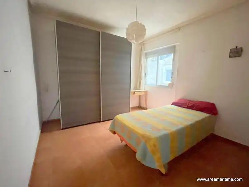 Habitación de Piso en venta en Burjassot con Aire acondicionado, Amueblado y Horno