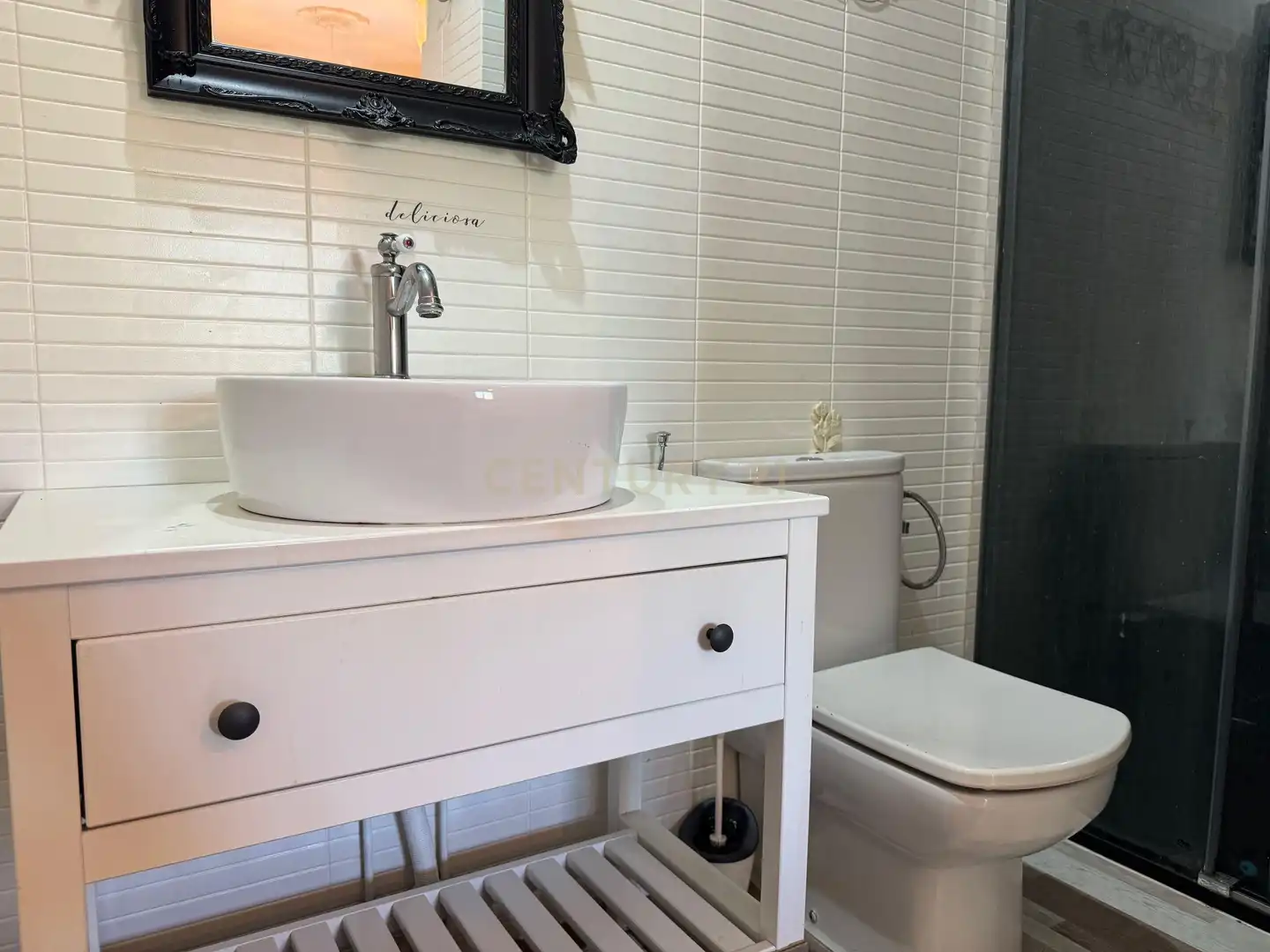 Baño de Apartamento en venta en Barcelona con Aire acondicionado, Jardín privado y Trastero