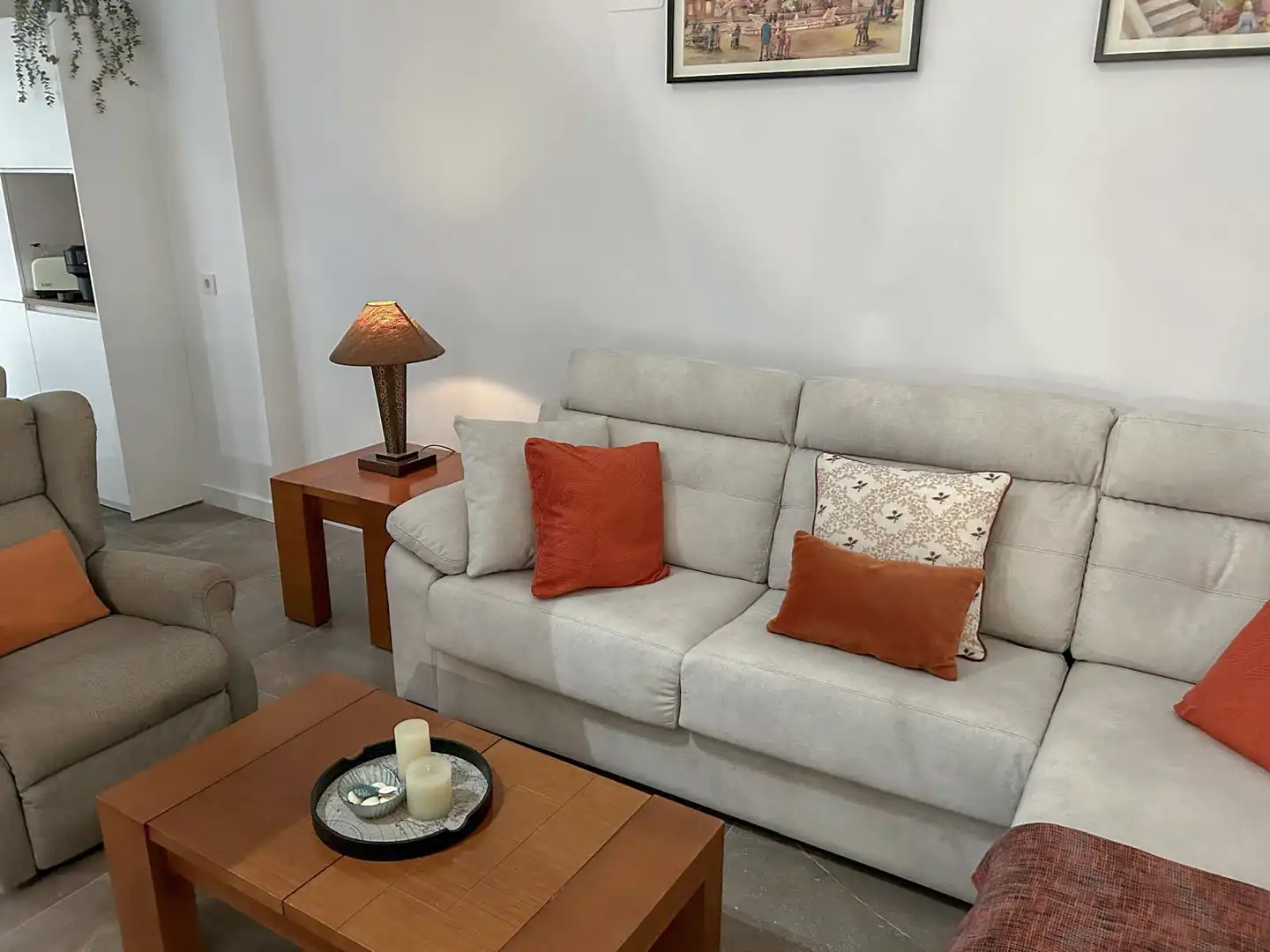 Duplexes for rent in Calle Enrique de las Marinas, Alameda - Mentidero - Teatro Falla