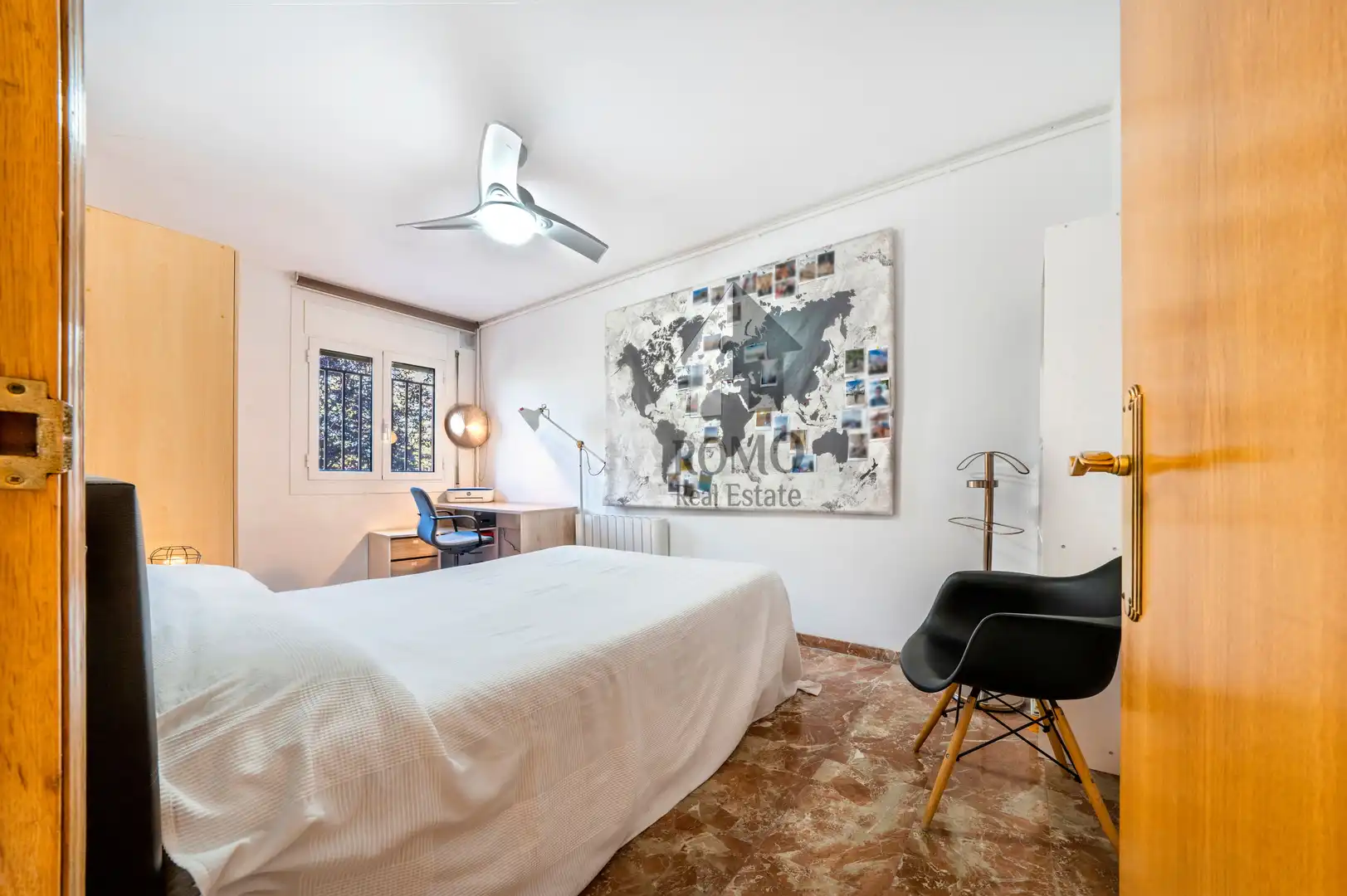 Casa adosada en venta en Plaça Ponent, La Llagosta