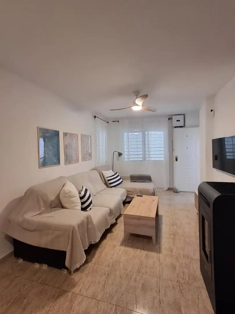 Wohnzimmer von Wohnungen zur Miete in Cartagena mit Klimaanlage, Schwimmbad und Möbliert