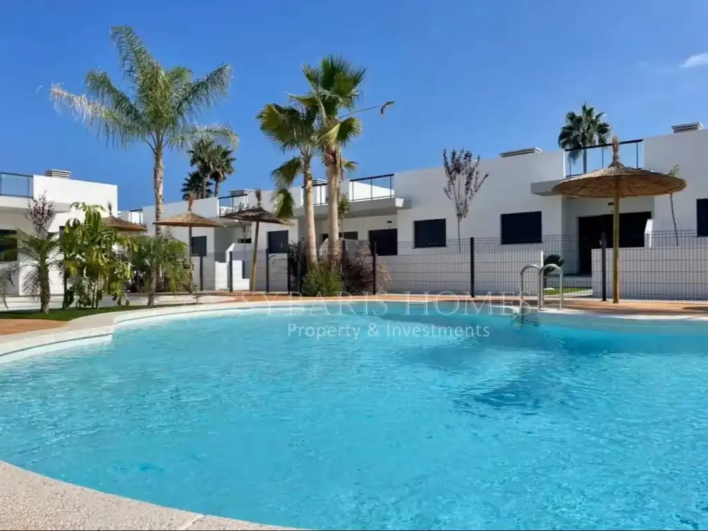 Reihenhaus mit Pool zum Verkauf in Calle Benimeli, imagen 3