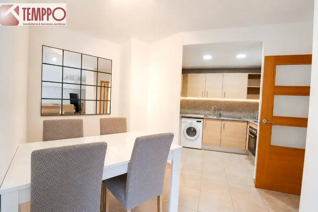Attico con terrazza in vendita a Centre