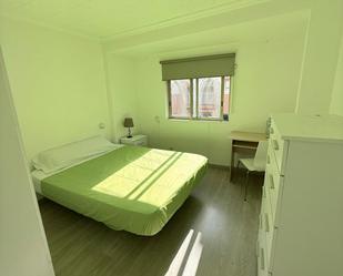 Bedroom of Apartment to share in Alicante / Alacant  with Furnished, Oven and Washing machine