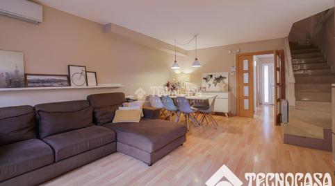 Foto 5 de Casa adosada en venta en Serraparera, Barcelona