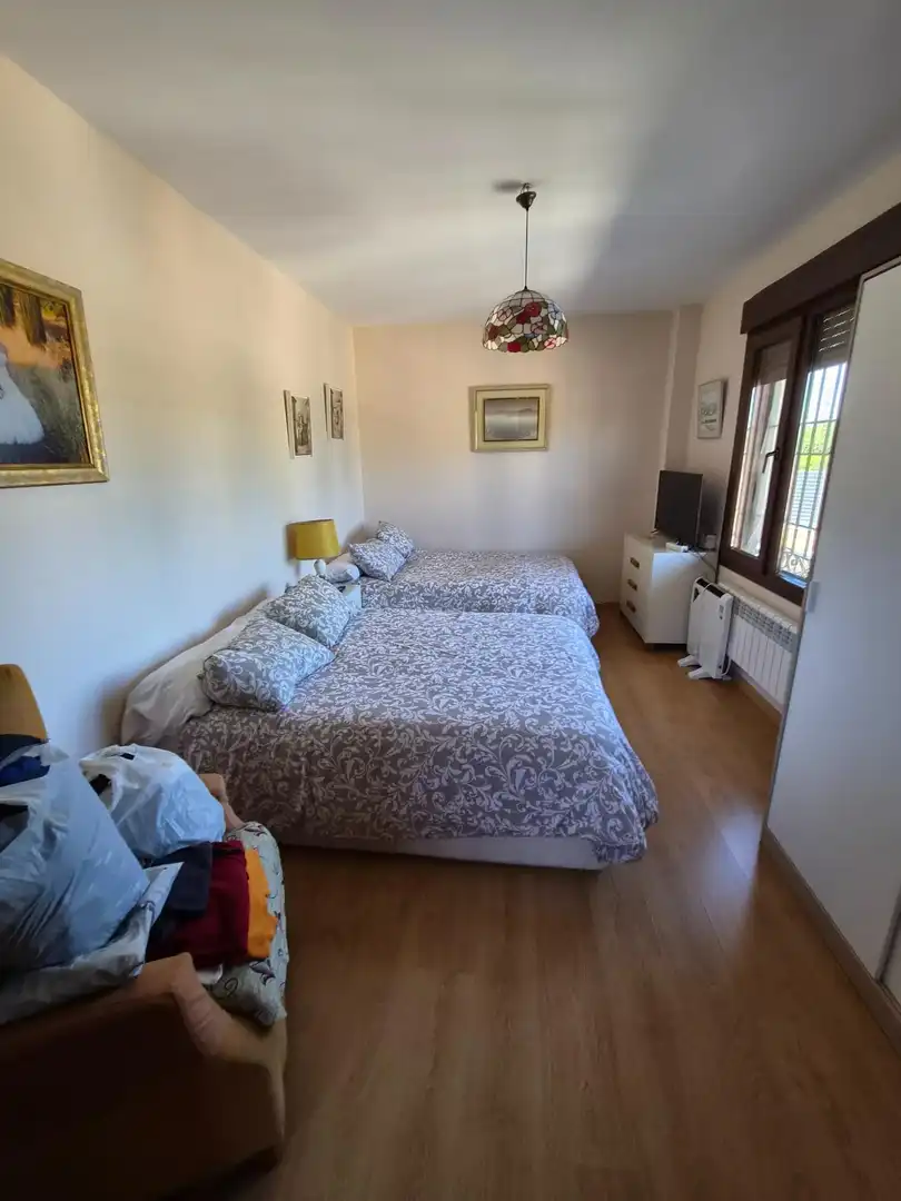 Habitación de Casa o chalet en venta en Ciudad Real con Aire acondicionado, Calefacción y Jardín privado
