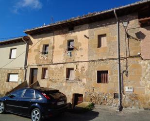 Vista exterior de Pis en venda en San Torcuato amb Terrassa i Moblat