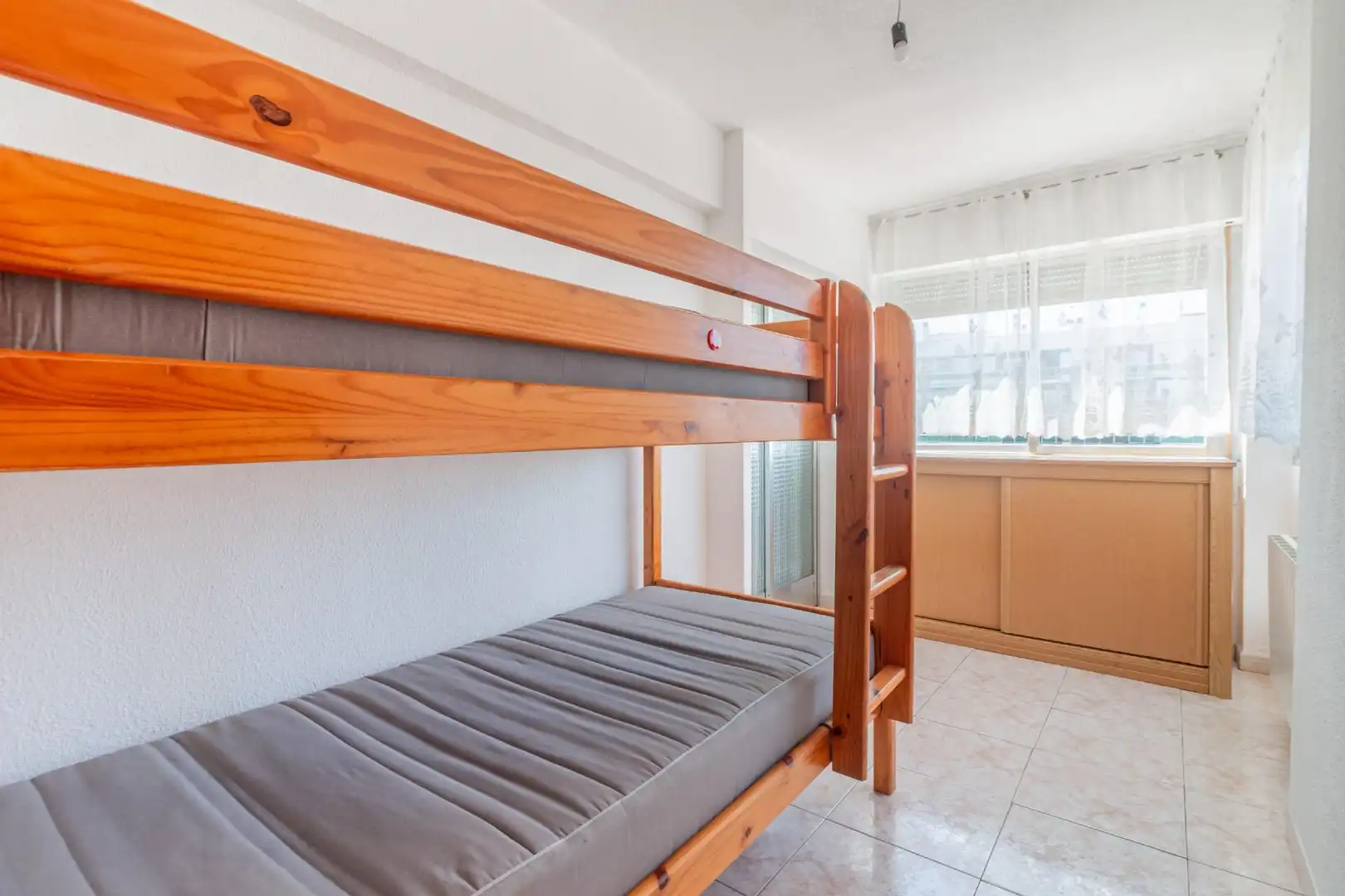 Habitación de Piso en venta en Madrid con Aire acondicionado, Calefacción y Trastero