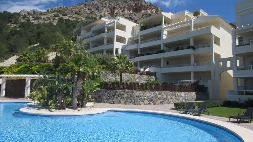 Vista exterior de Piso en venta en Altea con Calefacción, Terraza y Piscina