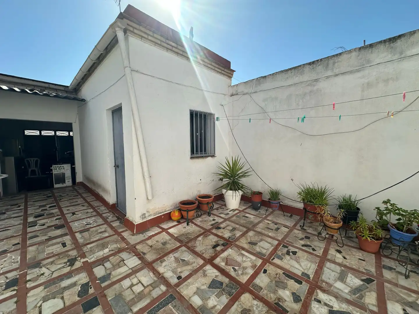 Vista exterior de Casa o chalet en venta en Bormujos con Trastero