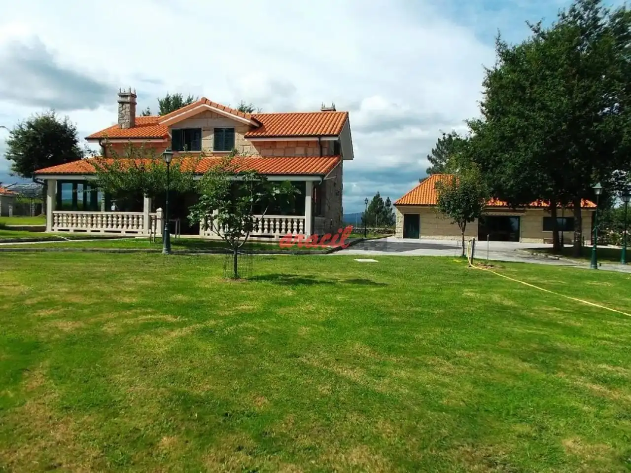 Chalet con jardín en venta en O Carballiño, imagen 5