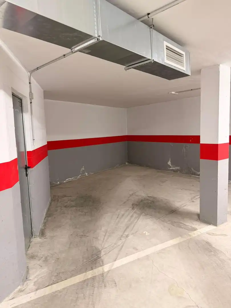 Garaje en venta en Olvera
