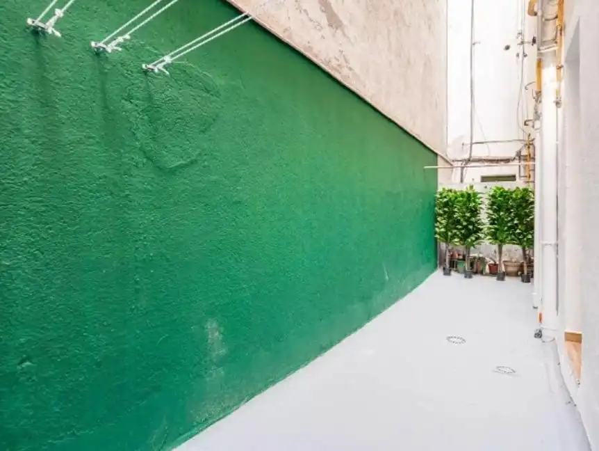 Vista exterior de Piso en venta en Madrid