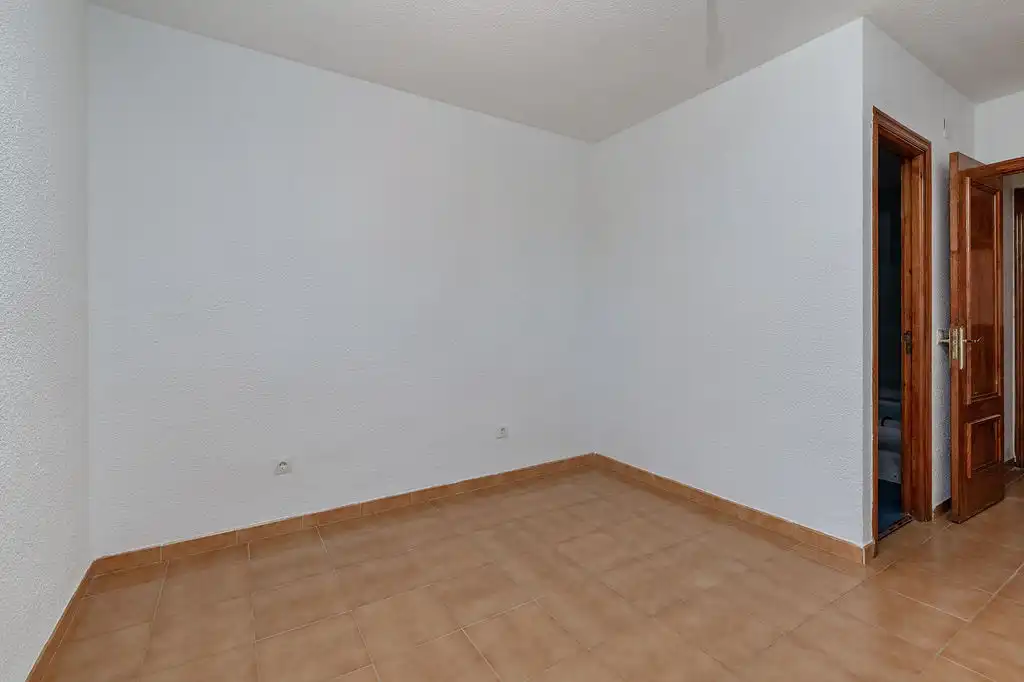 Flat for sale in C/ Argentina , Centro
