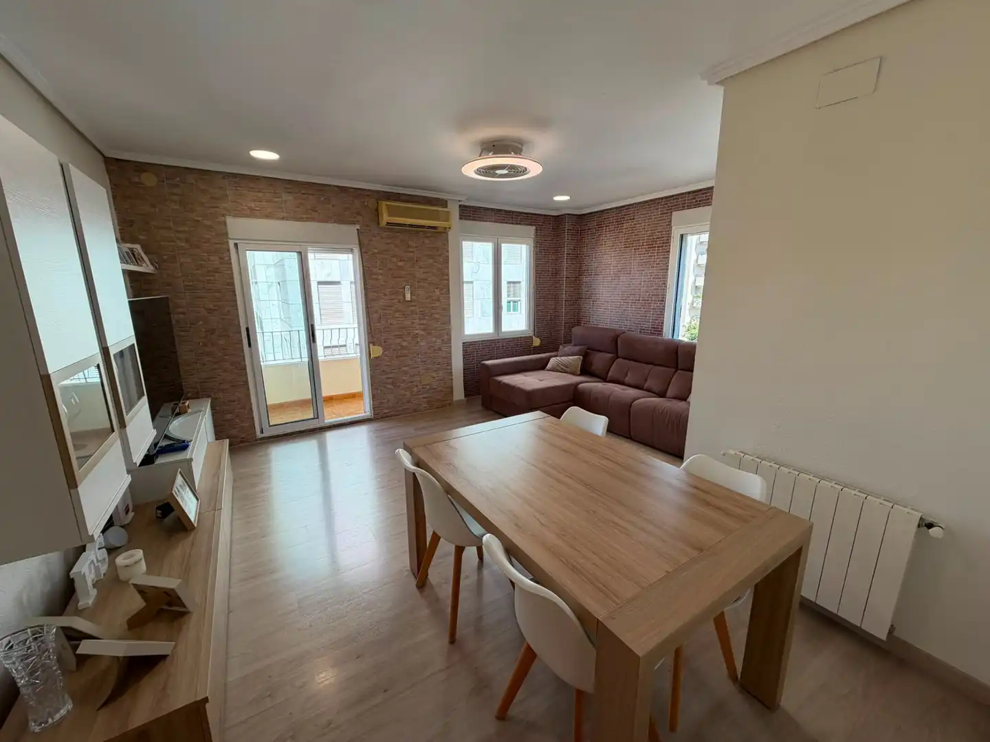 Piso con terraza en venta en Plaza del Valencia Club Futbol, imagen 2