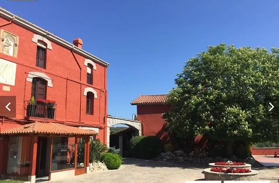 Edifici en venda en Castellar del Vallès