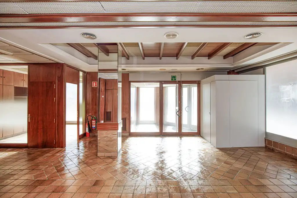 Local comercial en venta en Pz Dr Gravalosa, imagen 7
