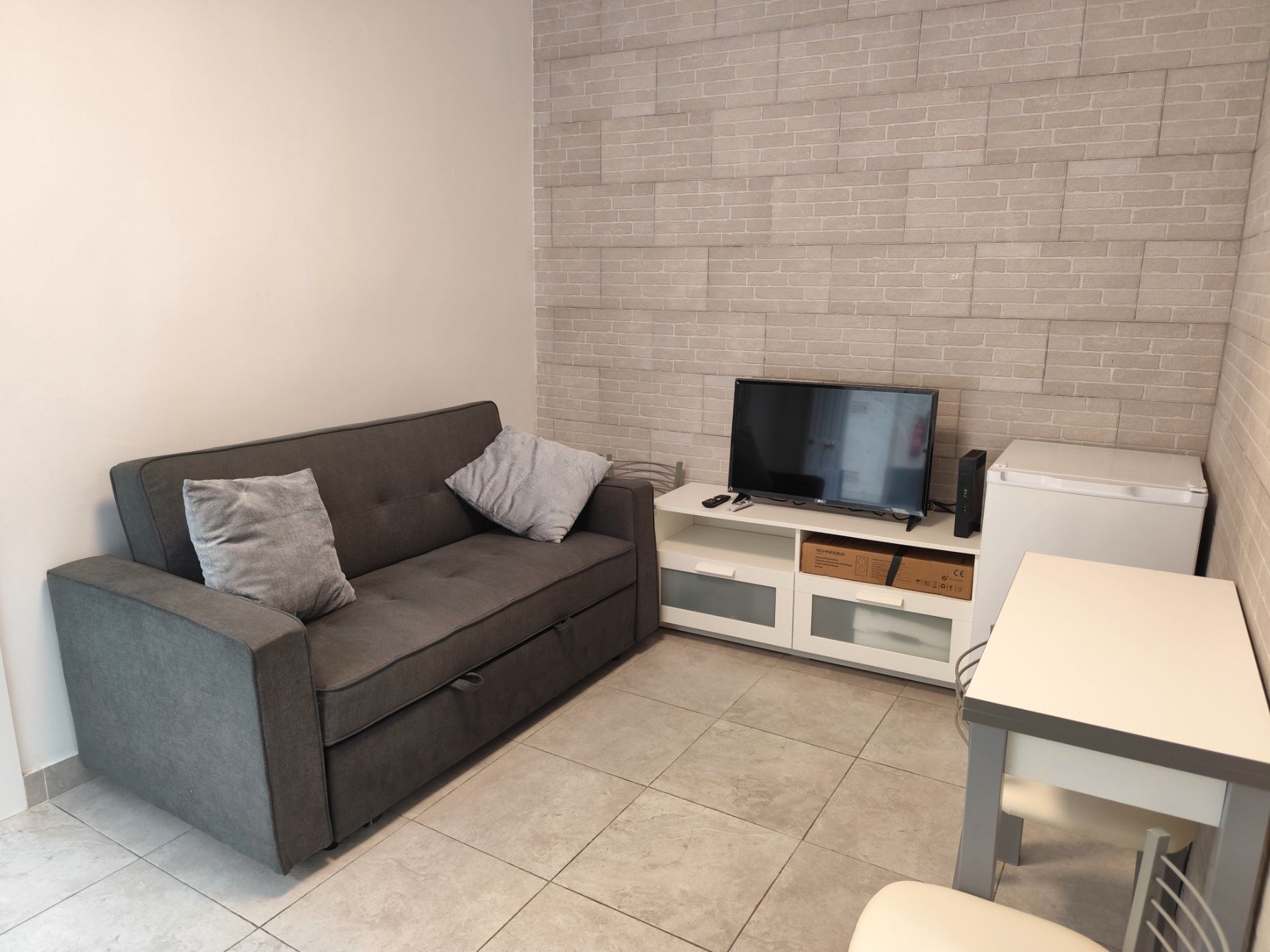 Living room of Apartment to rent in  Cádiz Capital  with Furnished, Washing machine and Microwave
