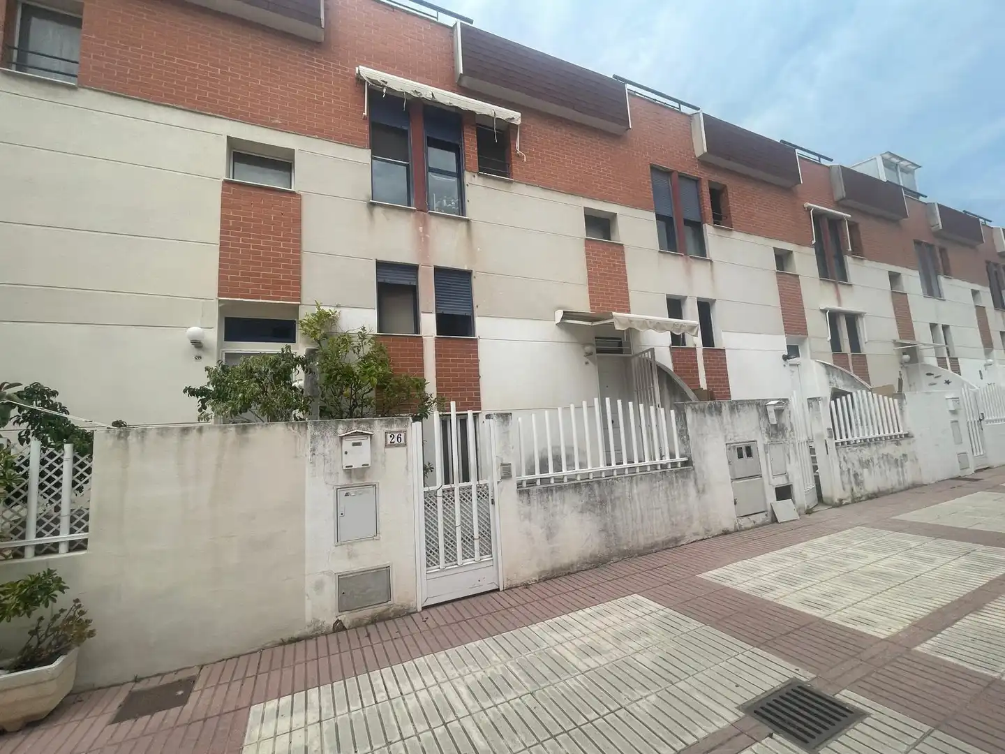 Exterior view of Detached homes for sale in Castellón de la Plana / Castelló de la Plana  with Air Conditioner, Heating and Terrace