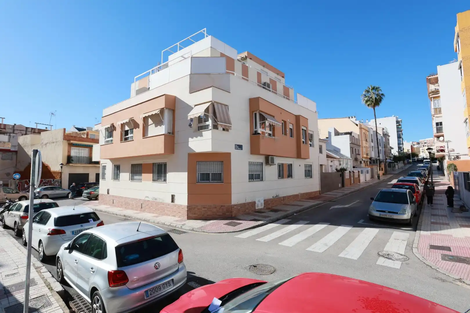 Vista exterior de Planta baja en venta en Málaga con Aire acondicionado, Calefacción y Alarma