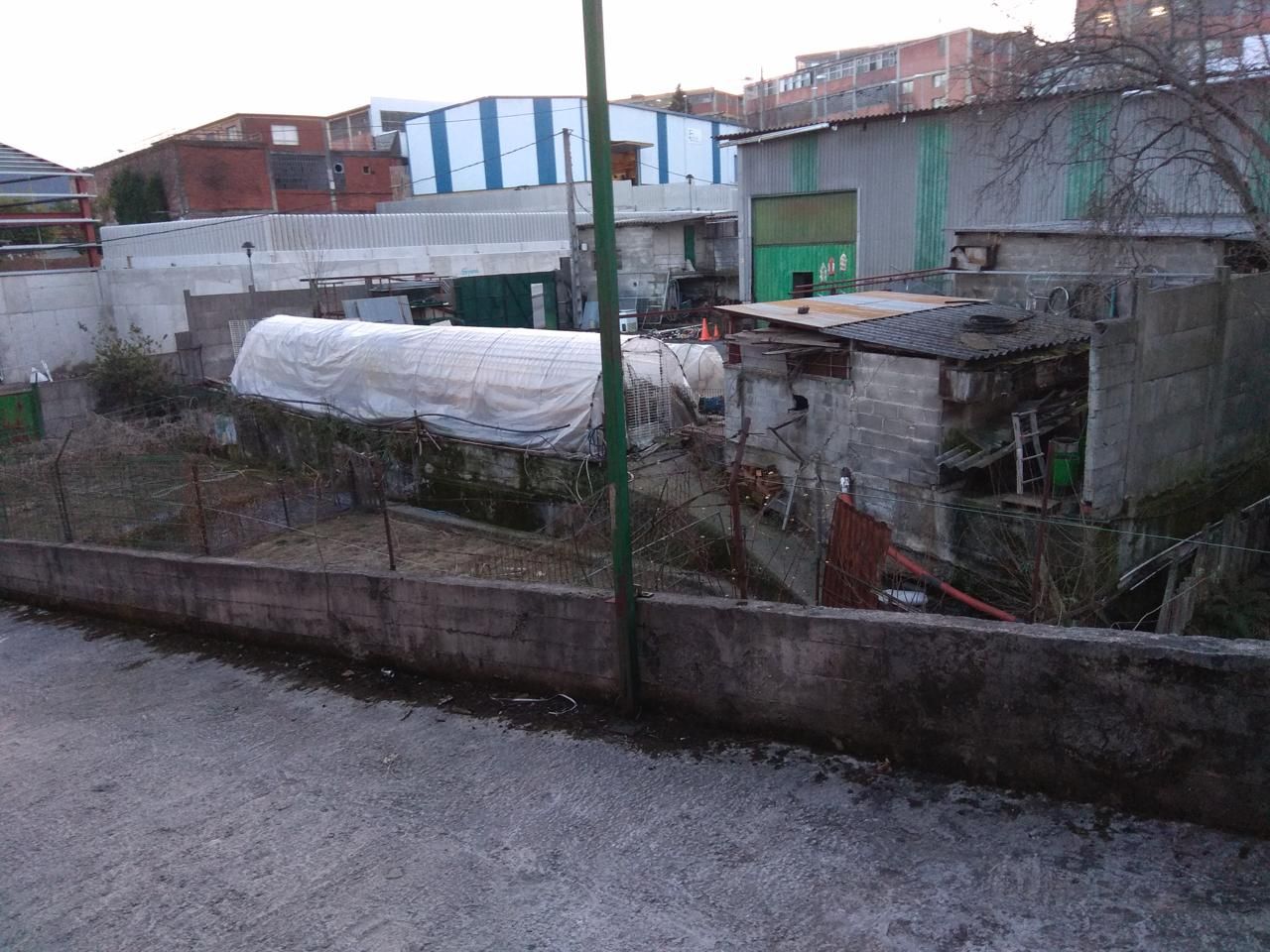 Außenansicht von Residential zum Verkauf in Basauri 