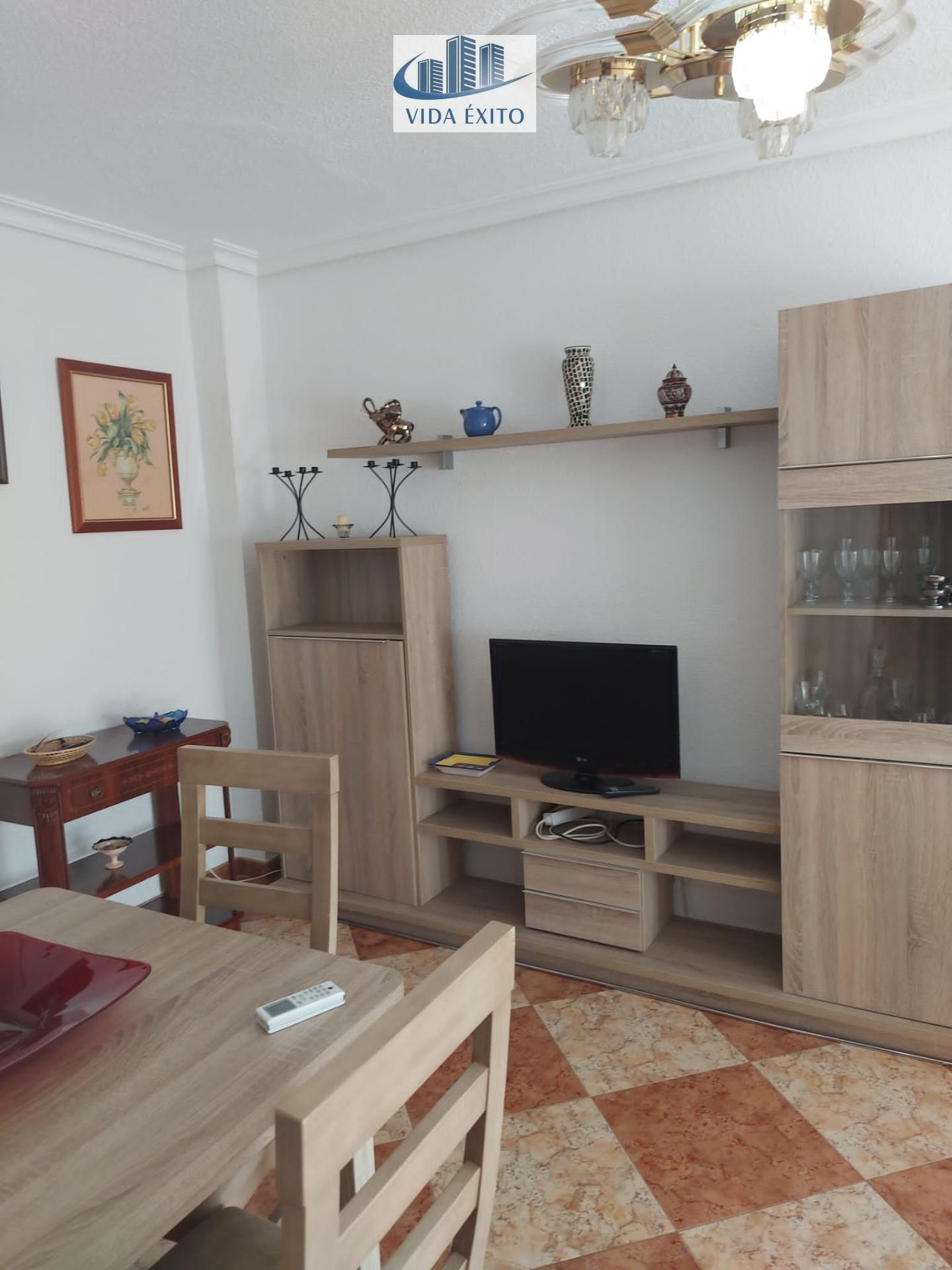 Sala d'estar de Pis en venda en  Jaén Capital amb Aire condicionat