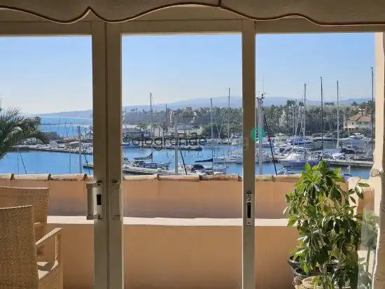 Apartament en venda en Sotogrande amb Aire condicionat, Calefacció i Terrassa
