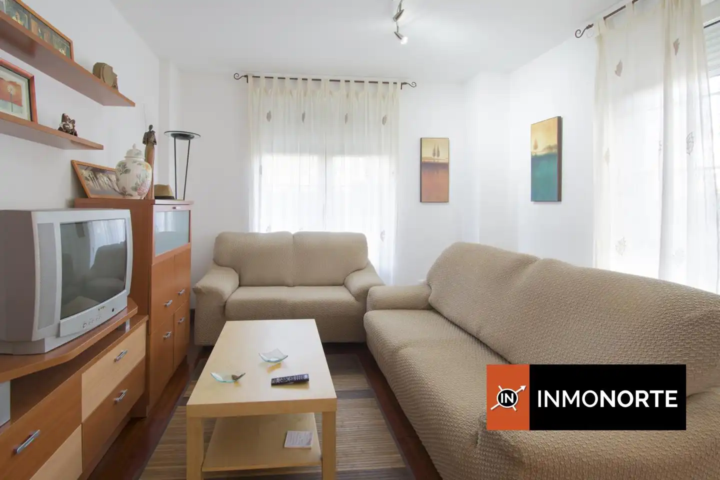 Living room of Ground floor for sale in Bárcena de Cicero  with Terrace, Furnished and Community pool