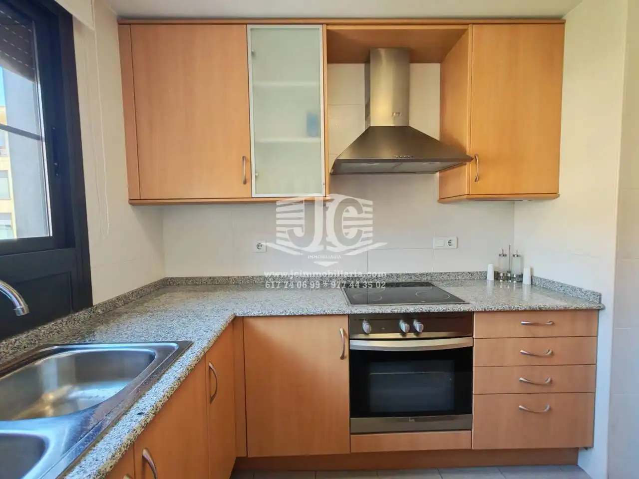 Wohnung zur Miete in Calle Barcelona, Sant Llàtzer