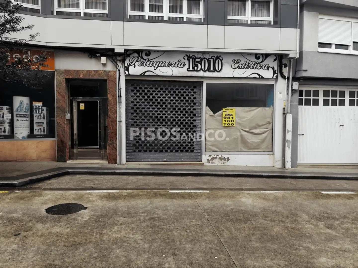 Local comercial en venda a Calle Meira