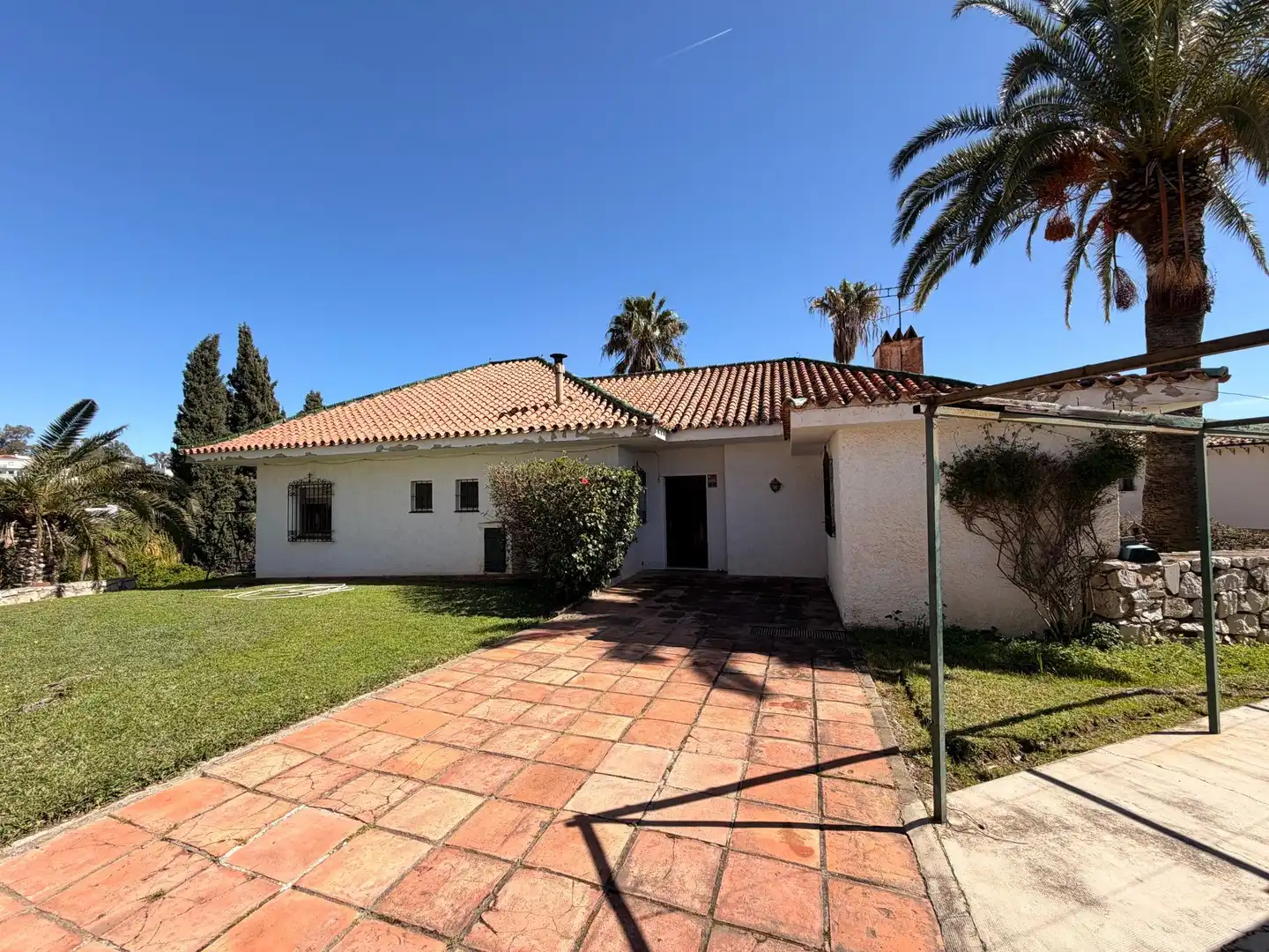 Detached house with pool for sale in Calle Jazmines de Compomijas, imagen 32