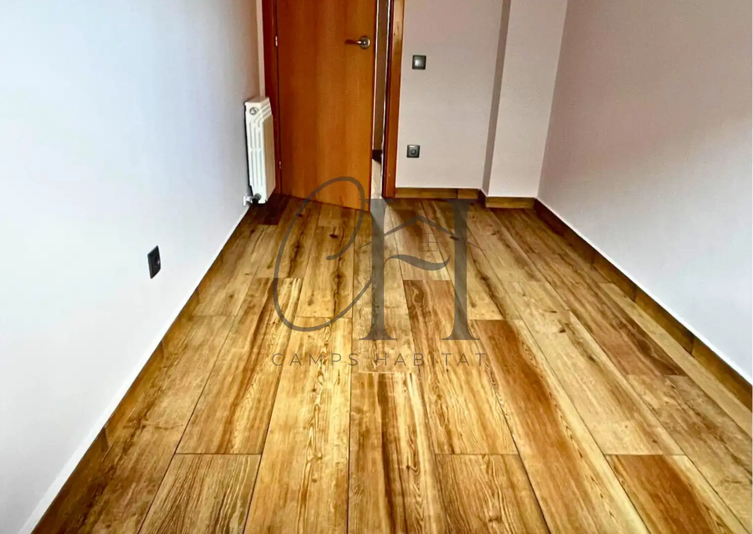 Flat for sale in Viladecans  with Air Conditioner, Heating and Parquet flooring