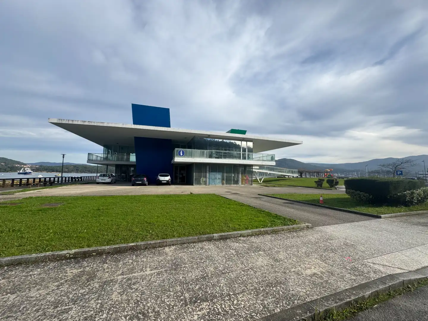 Vista exterior de Residencial en venta en Outes
