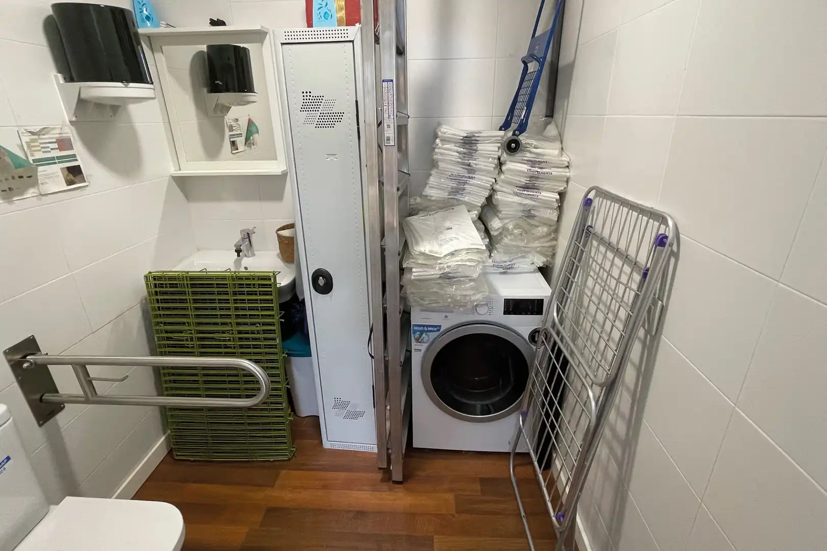 Local en venta en Sant Just Desvern con Aire acondicionado