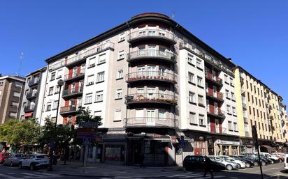 Vista exterior de Pis en venda en Lasarte-Oria amb Terrassa