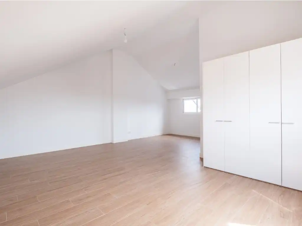 Bedroom of Houses for sale in Pozuelo de Alarcón