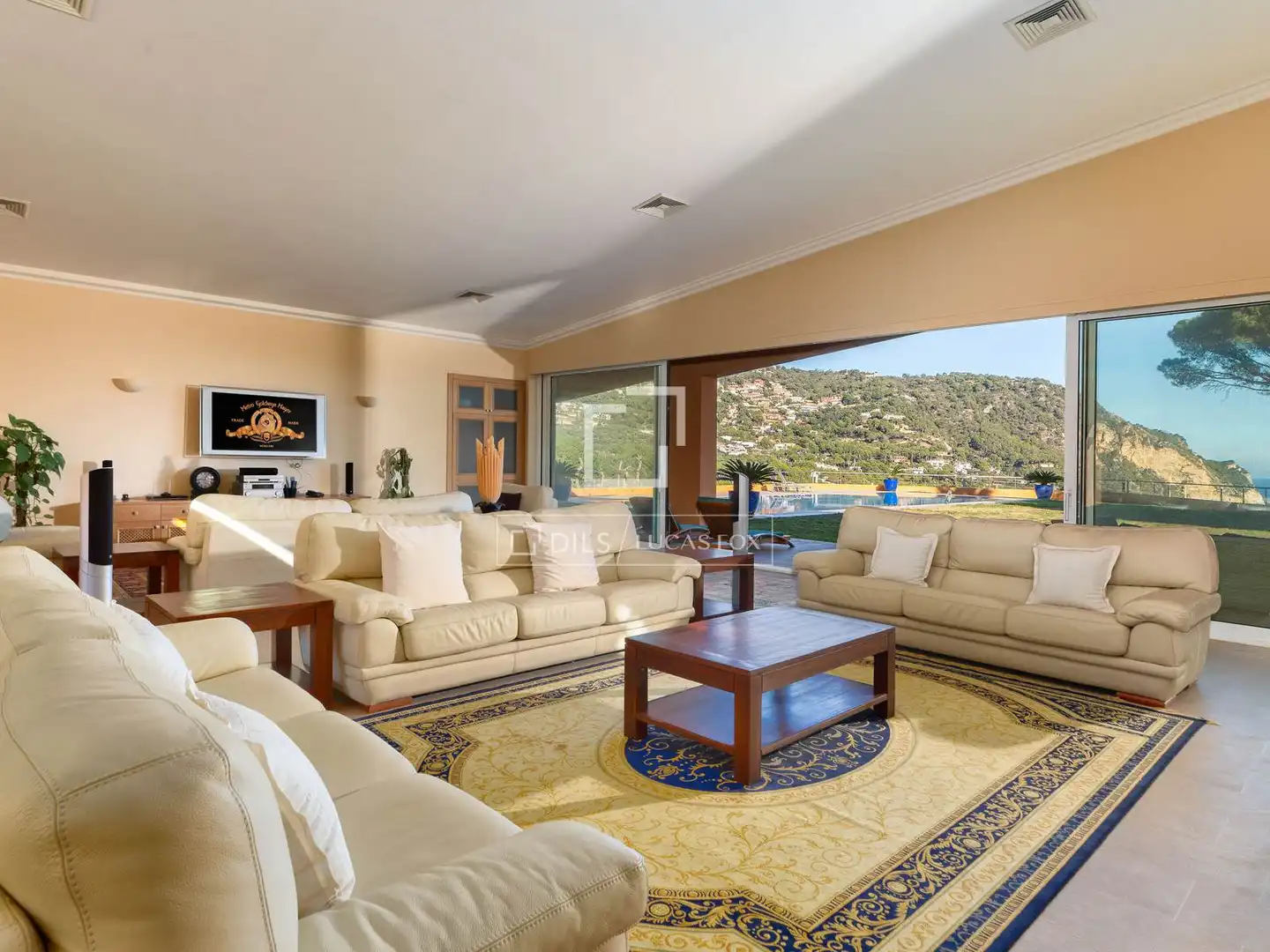 Sala de estar de Casa o chalet en venta en Begur con Aire acondicionado, Calefacción y Jardín privado