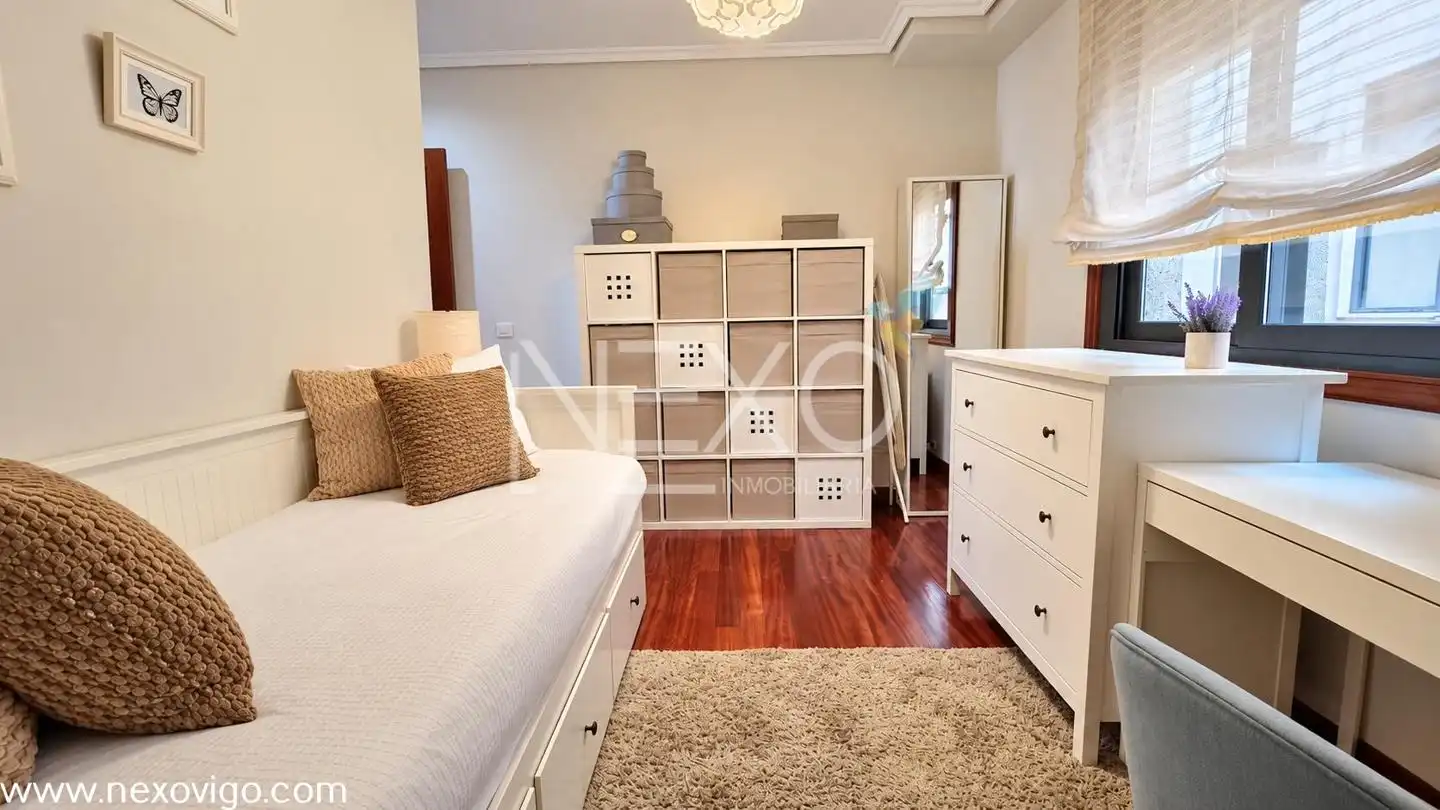 Habitación de Piso en venta en Vigo  con Calefacción, Parquet y Trastero