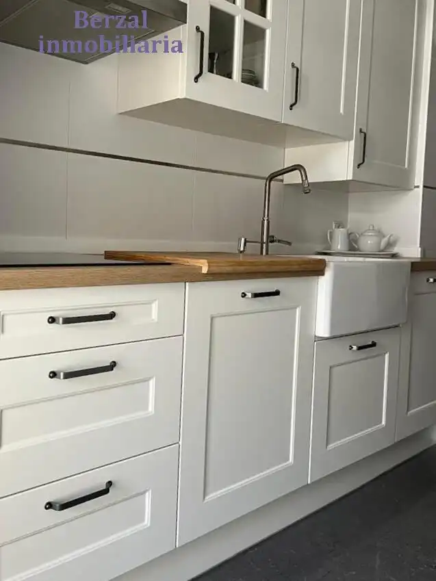 Kitchen of Ground floor for sale in  Logroño  with Heating, Private garden and Storage room