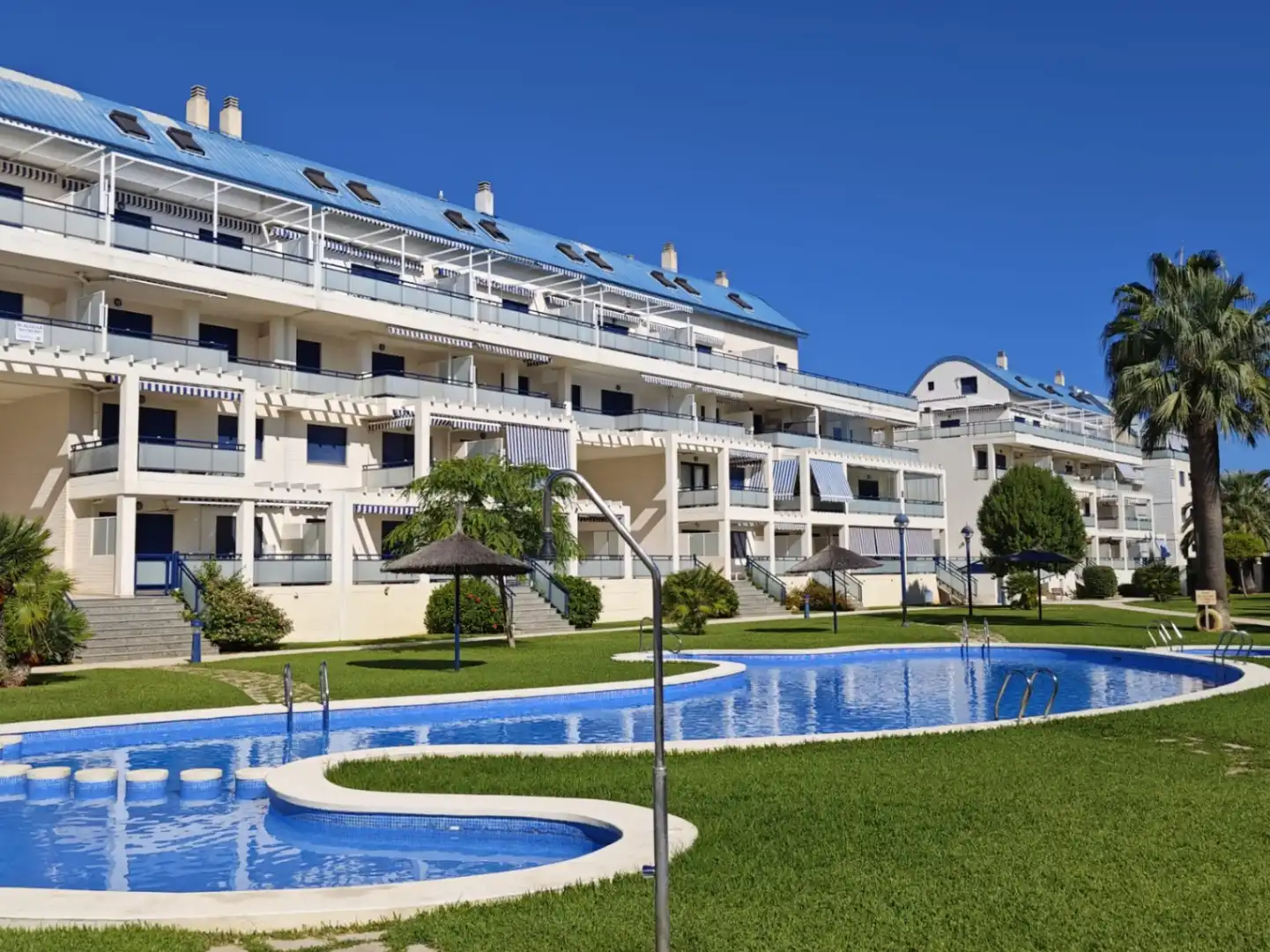 Penthouse with pool for sale in Las Marinas / Les Marines, imagen 3