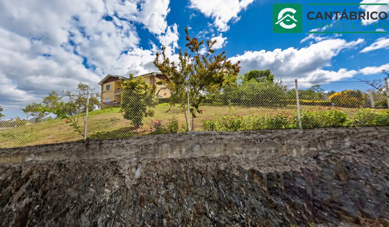 Houses for sale in Navia  with Heating and Furnished