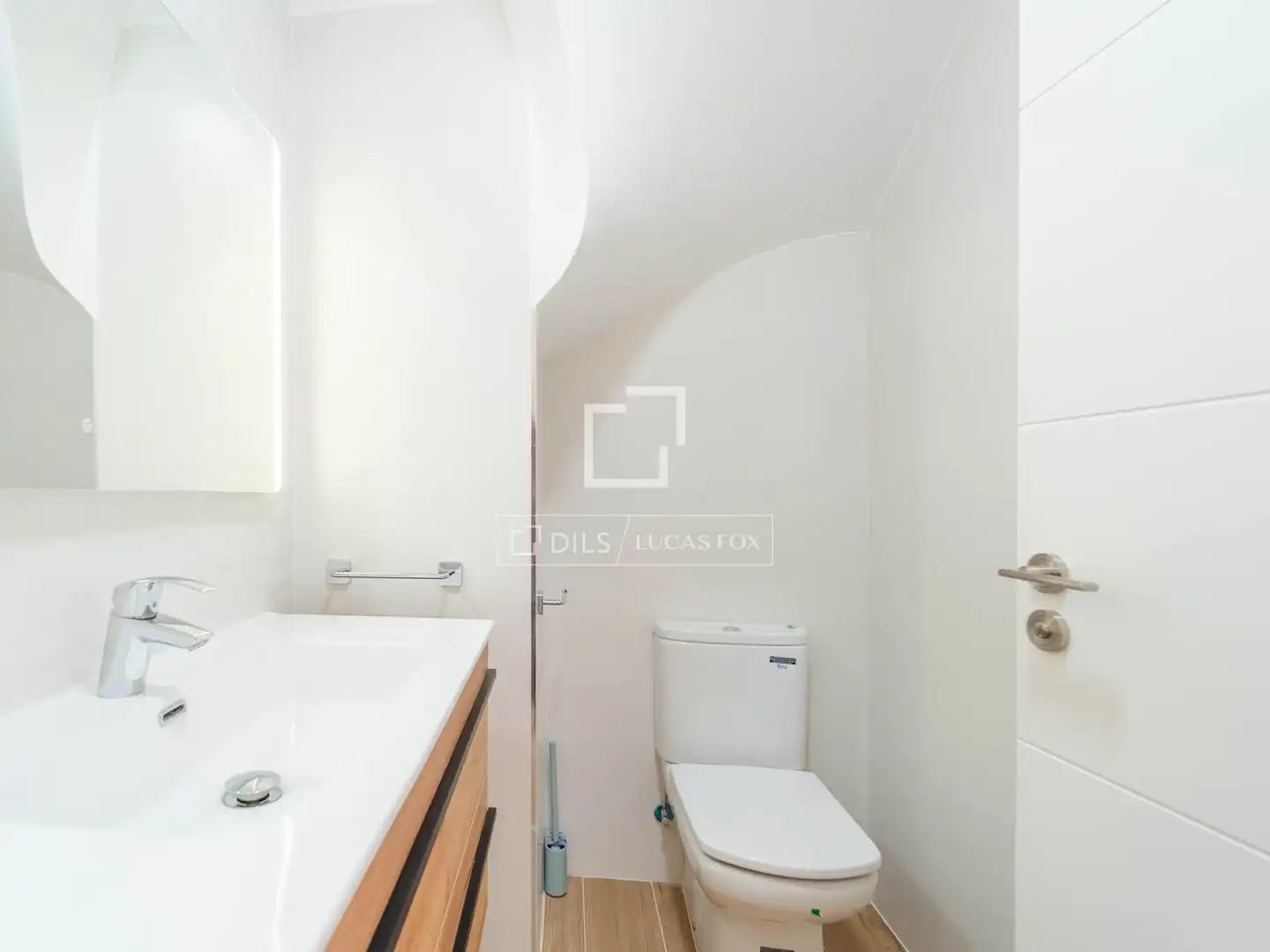 Bathroom of Houses for rent in L'Eliana  with Air Conditioner, Heating and Terrace
