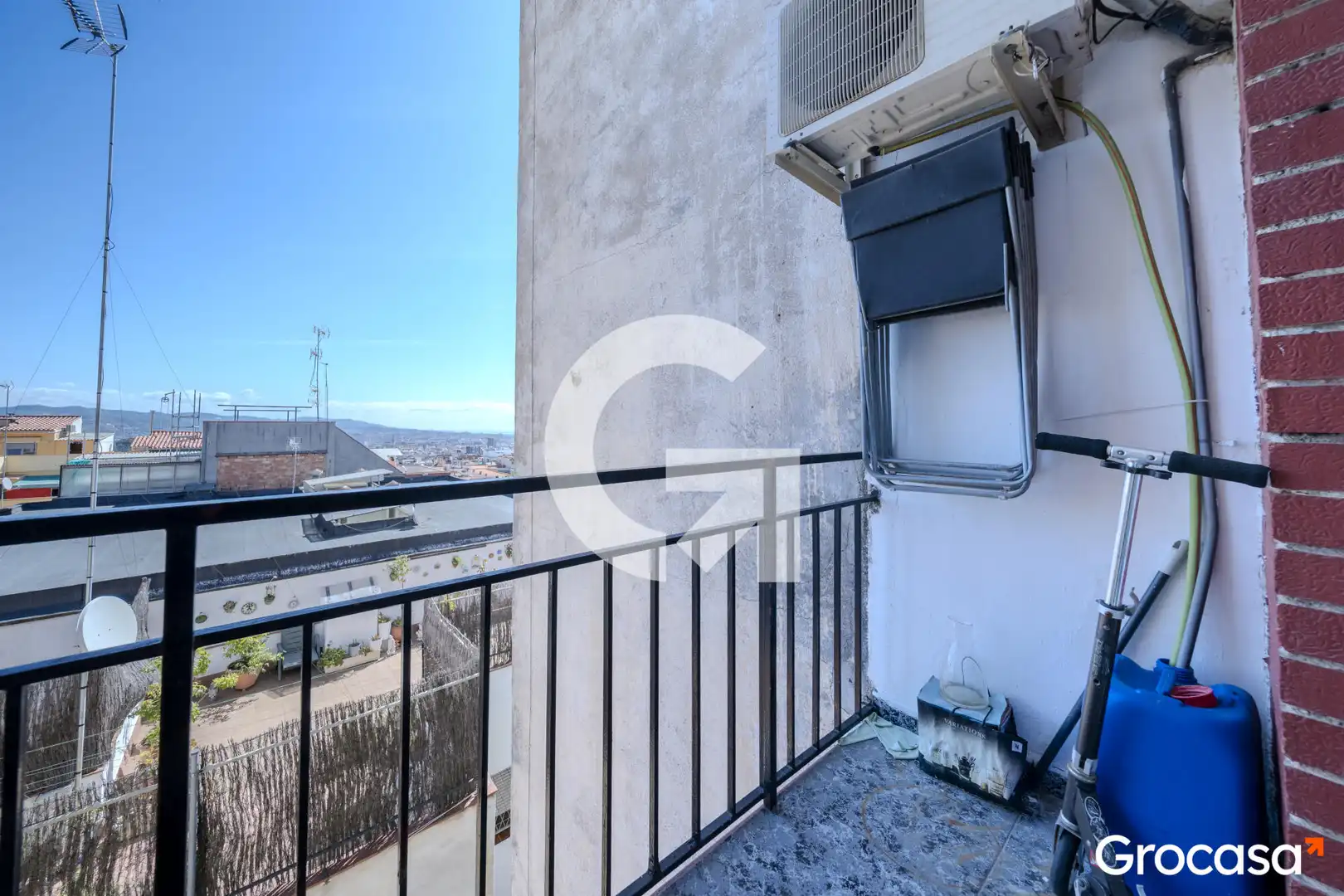 Terrassa de Pis en venda en Barcelona amb Aire condicionat i Balcó