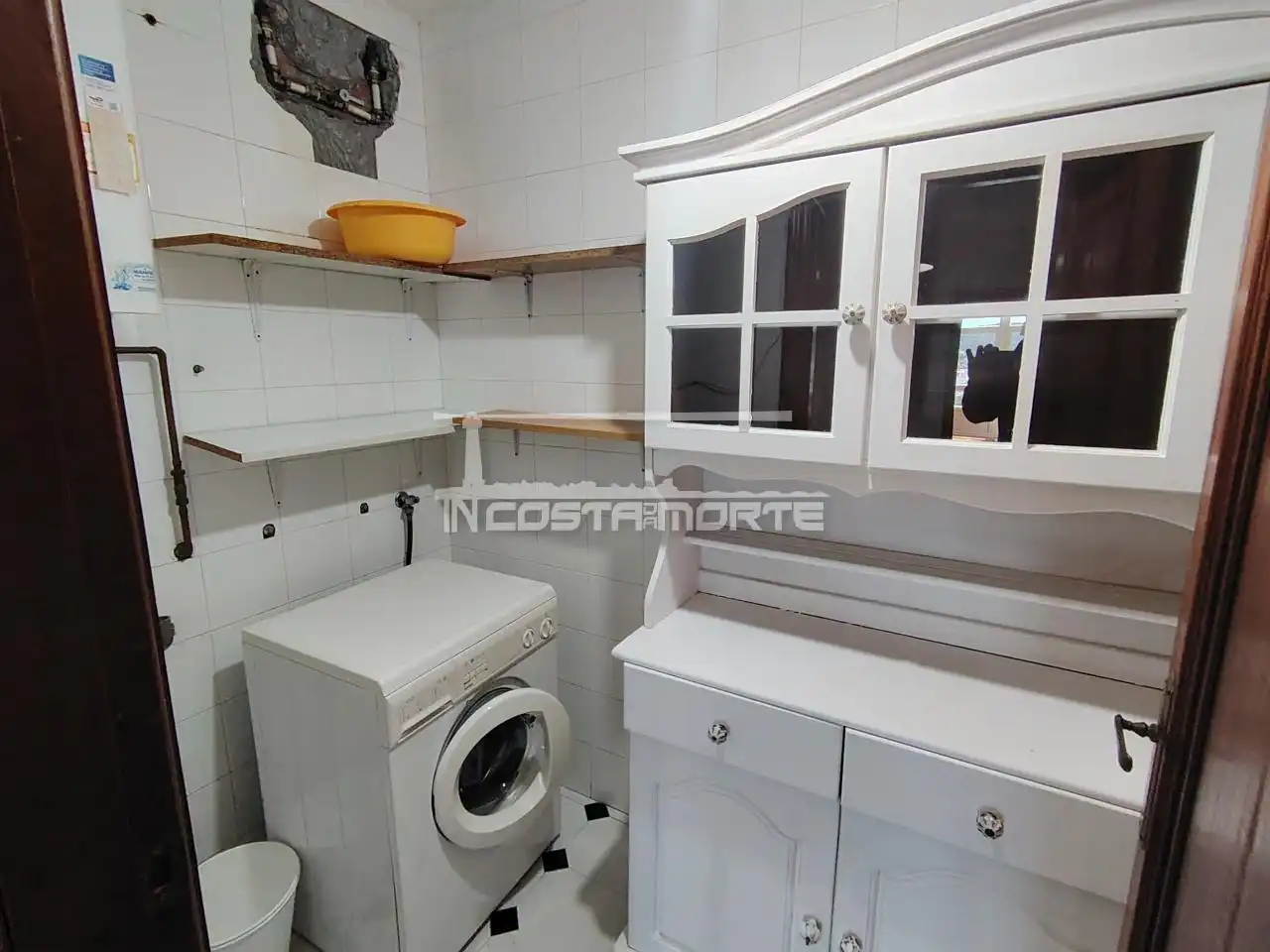 Cocina de Piso en venta en Cee con Calefacción, Trastero y Amueblado
