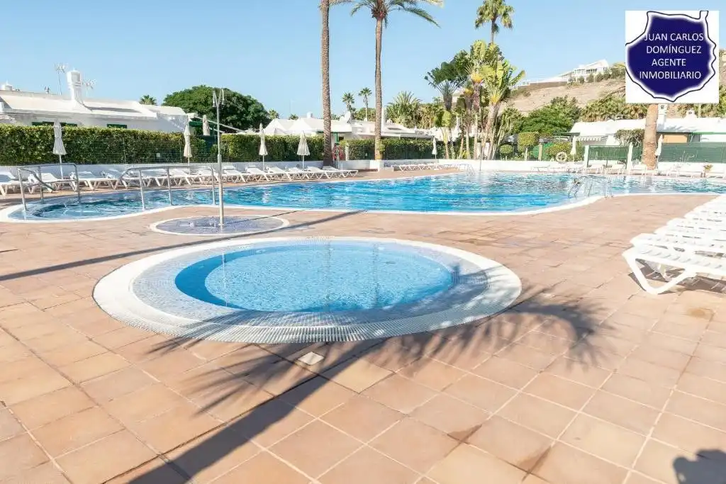 Piscina de Casa o xalet de lloguer en San Bartolomé de Tirajana amb Aire condicionat, Jardí privat i Terrassa